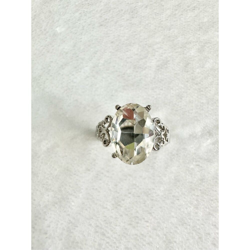 Sparkly oval rhinestone ring size 10 - Picture 3 of 4